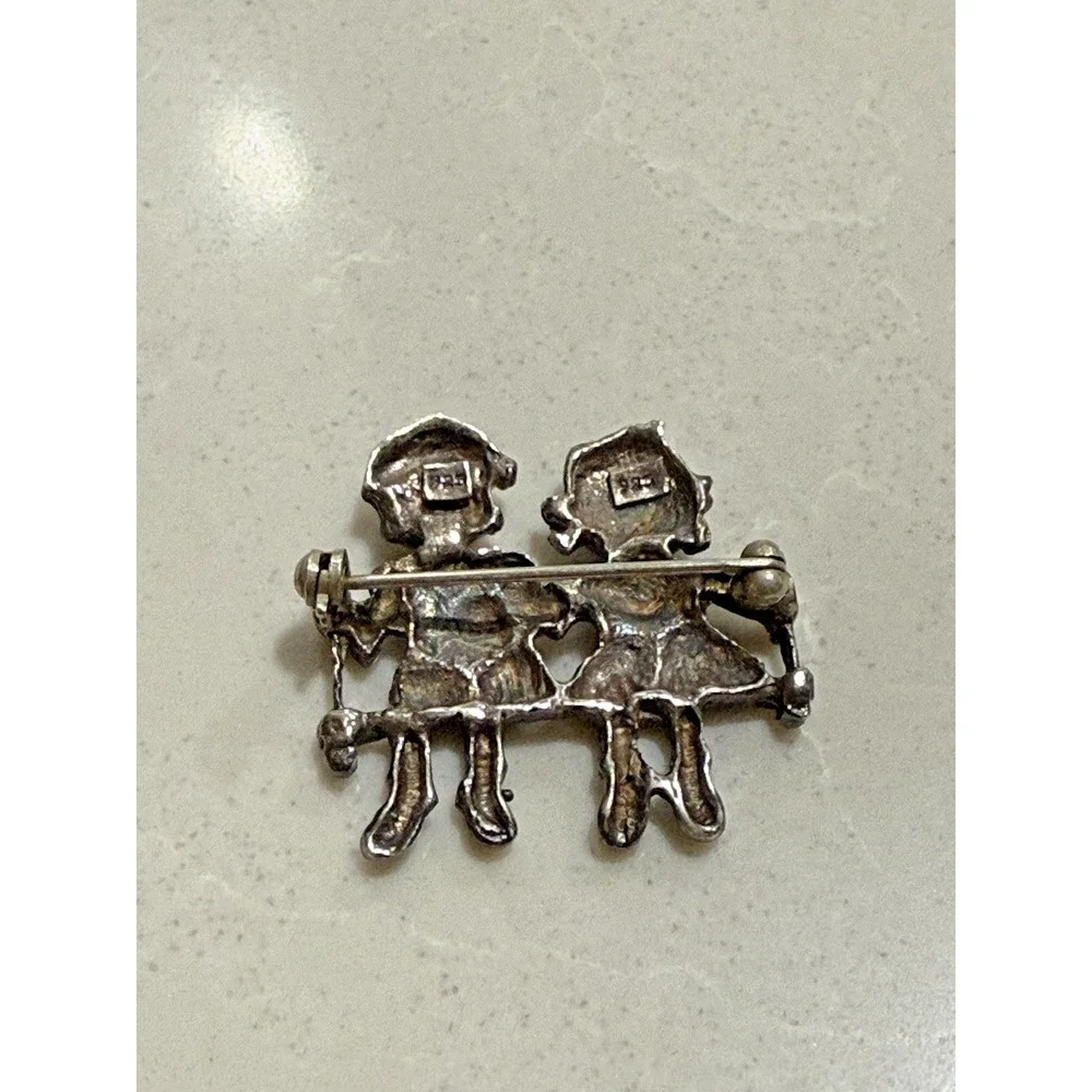 Vintage Sterling Silver 925 Boy Girl Swing Swinging Brooch Pin K2483 Mothers Day